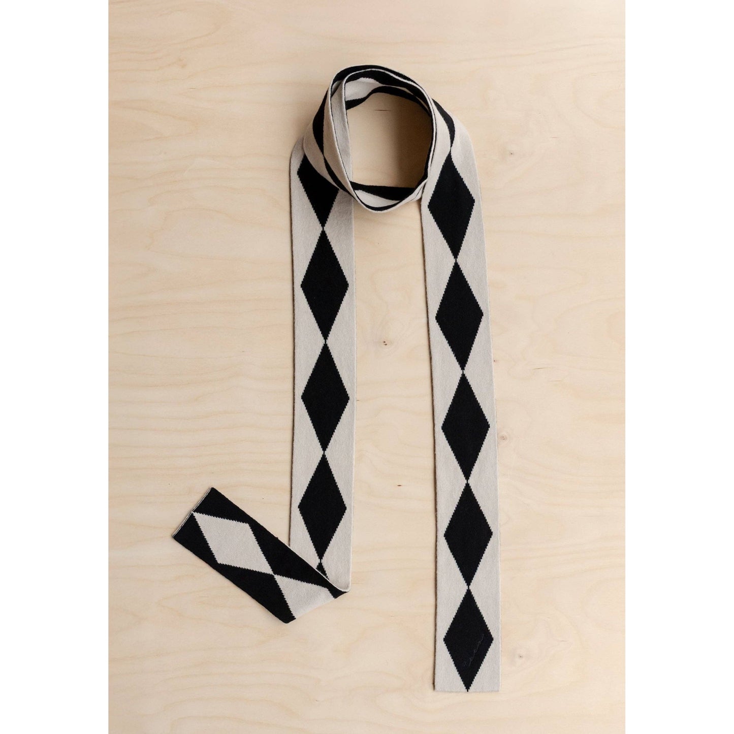 Merino Wool Skinny Scarf in Black Harlequin