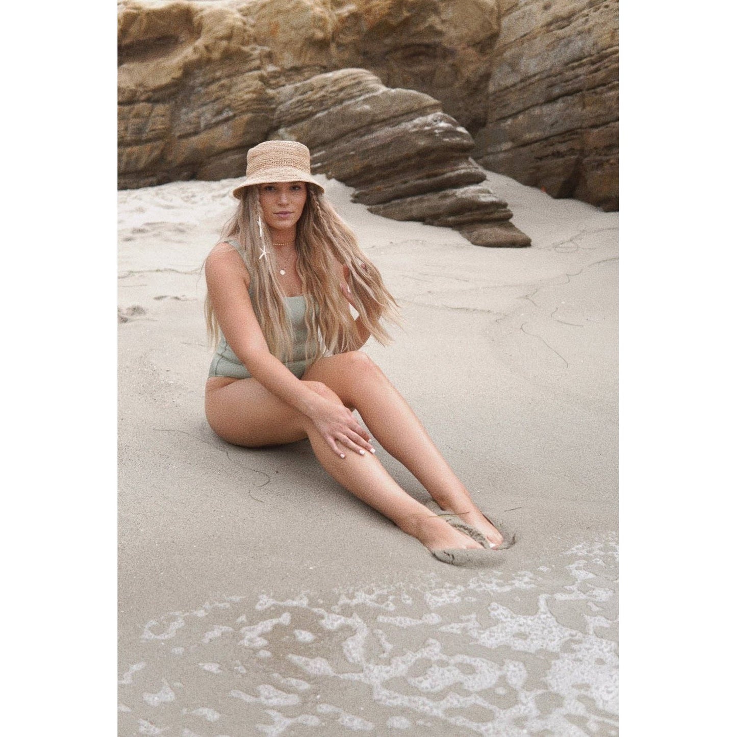 Isla - Raffia Bucket Hat