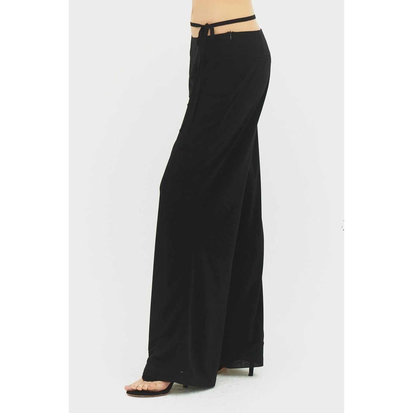 Emily Pant