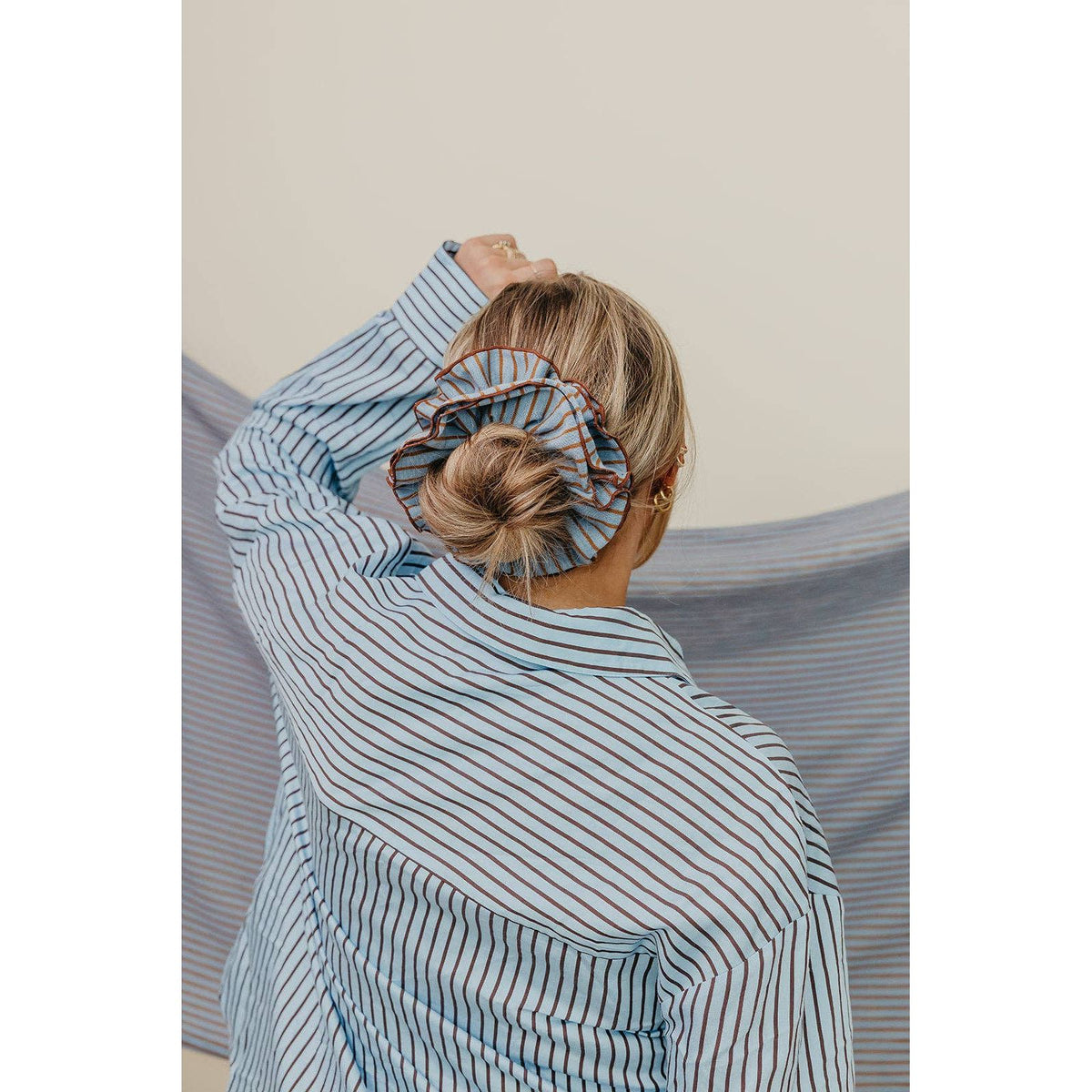 STRIPED CORSET SCRUNCHIE