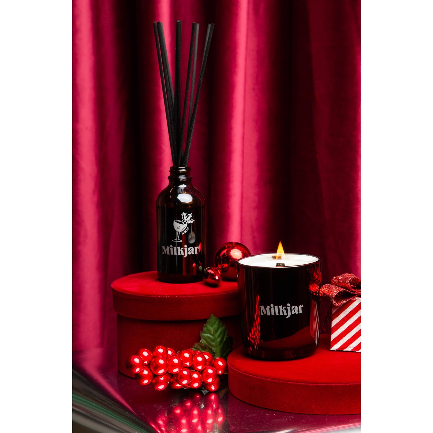 Holly - Cranberry, Clove & Pine 4oz Reed Diffuser