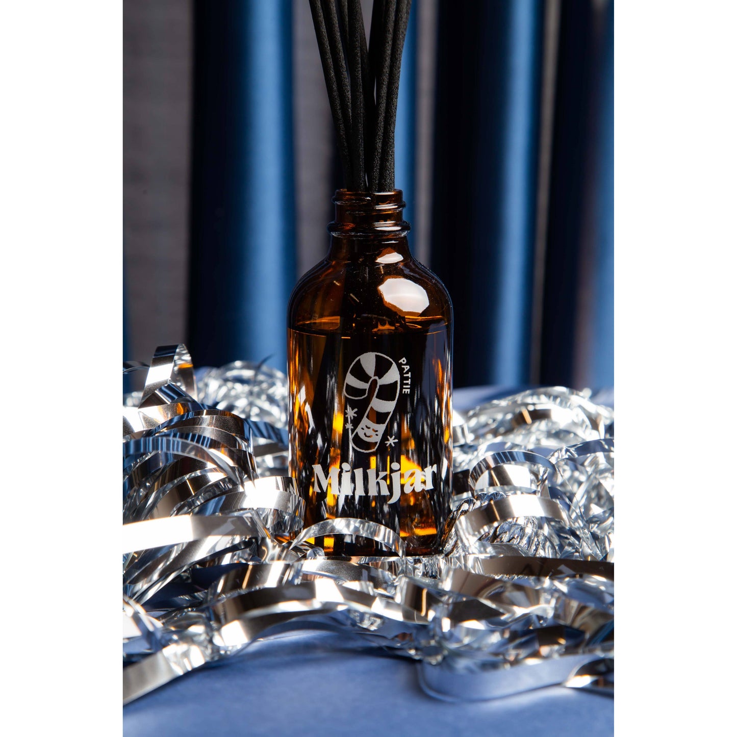 Pattie - Vanilla Chai & Peppermint 4oz Reed Diffuser