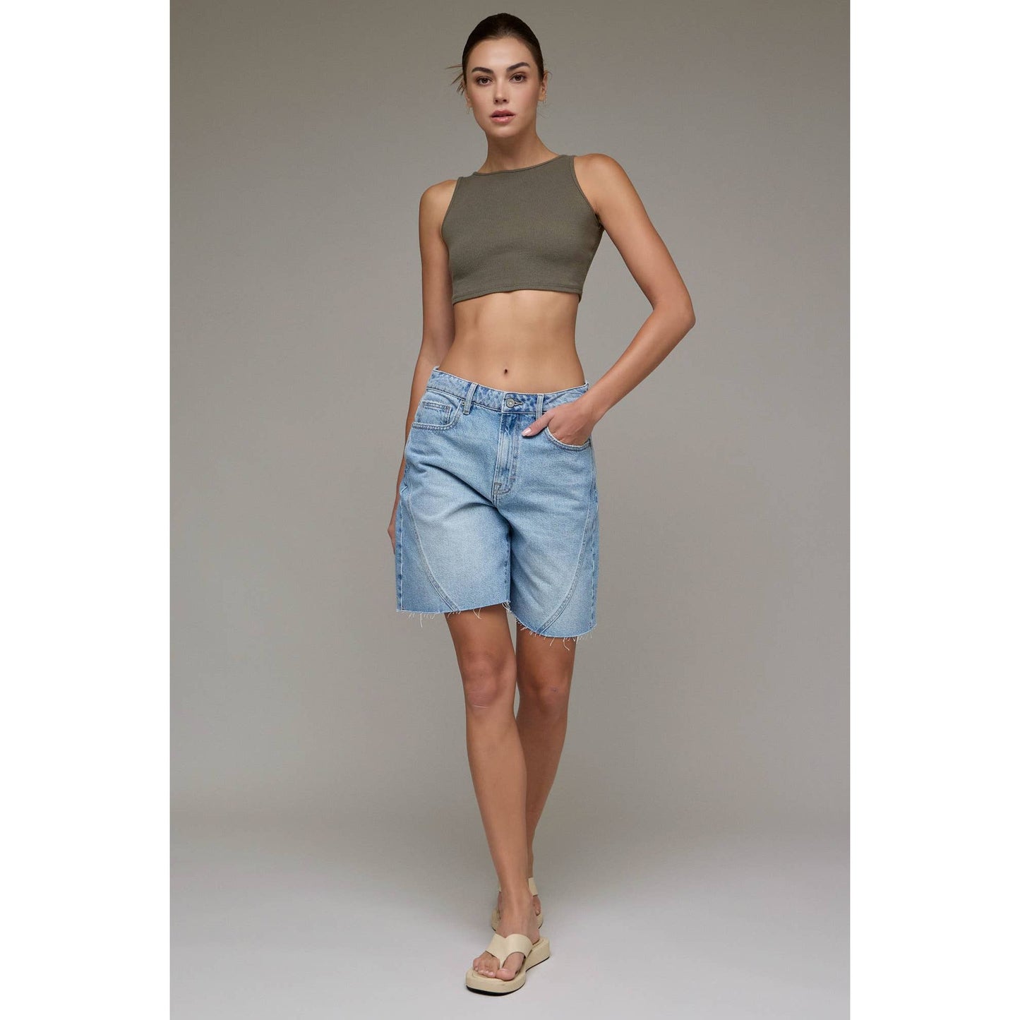 Medium Wash Baggy Short