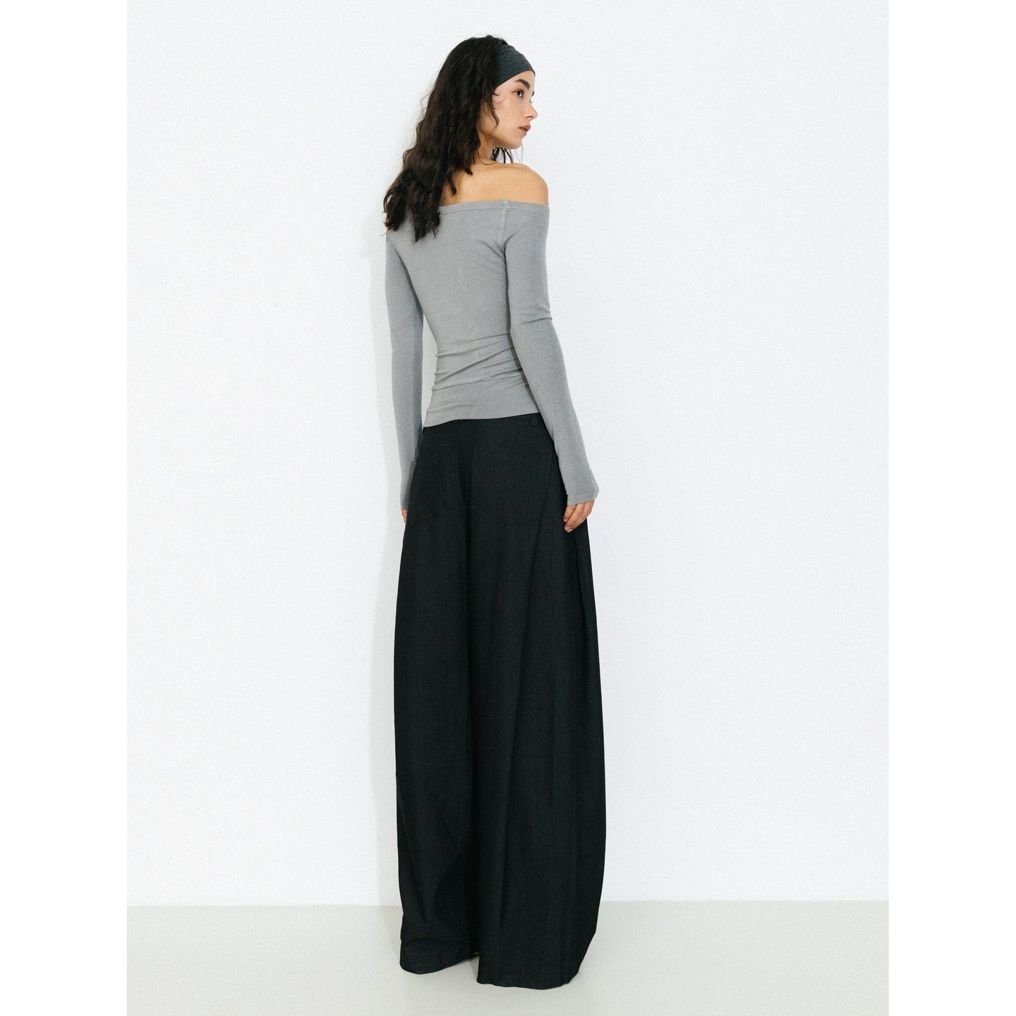Wide-Leg Tapered Tailored Trousers