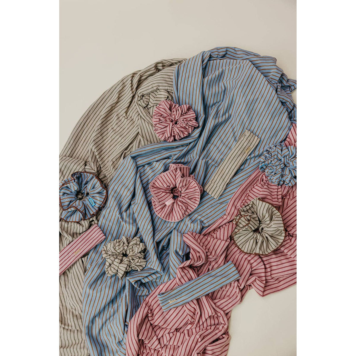 STRIPED CORSET SCRUNCHIE