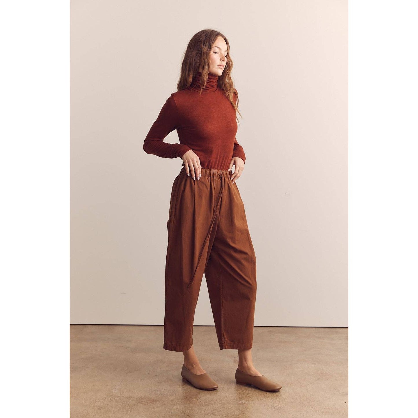 Pleated Drawstring Pants