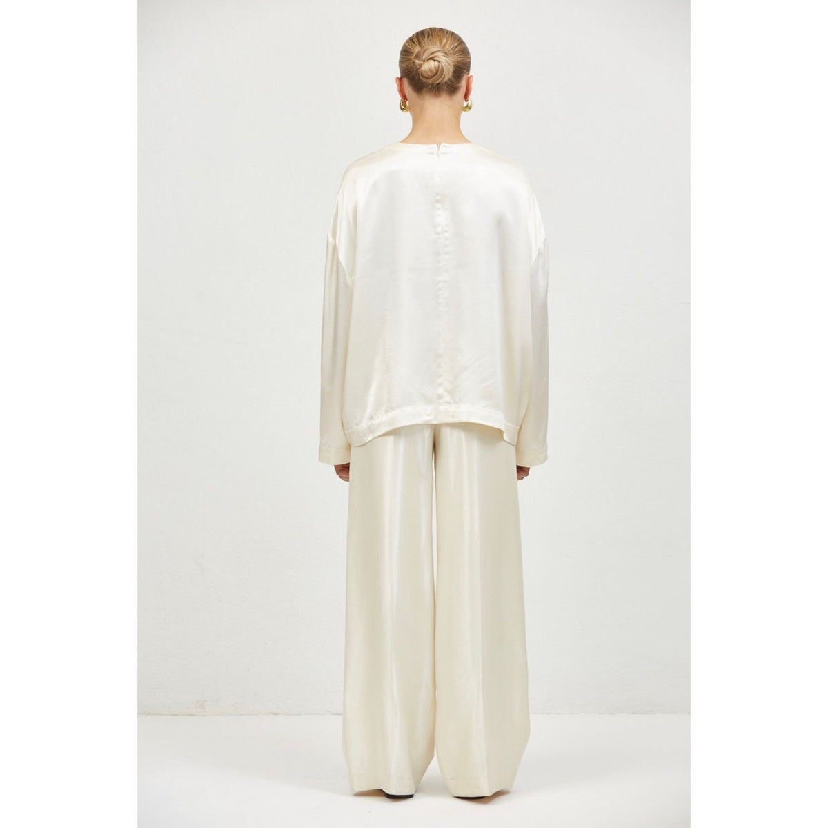Elan Top