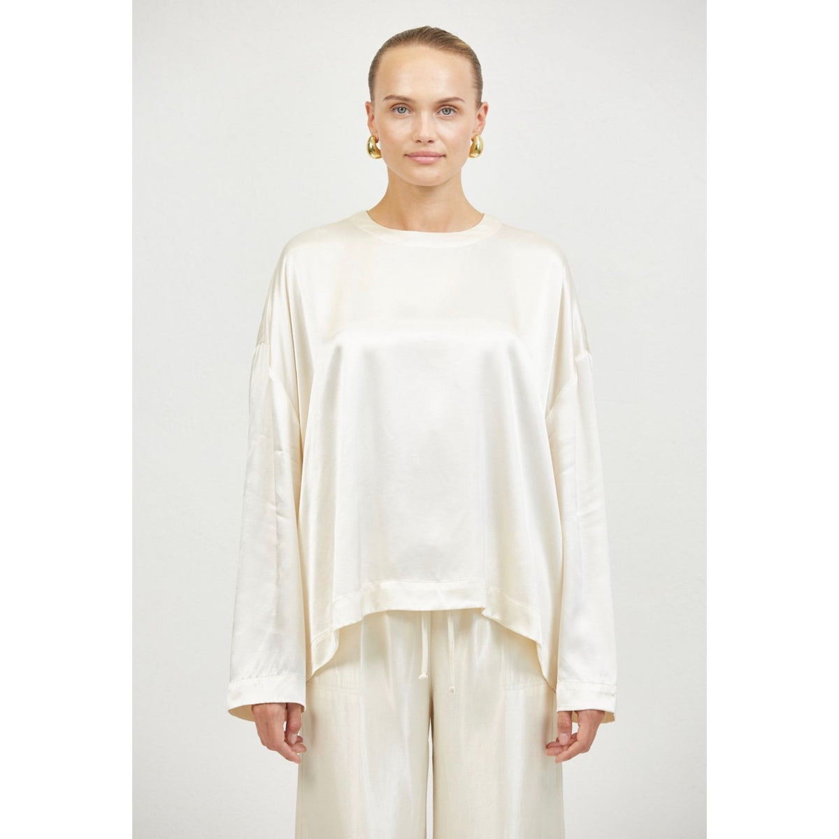 Elan Top