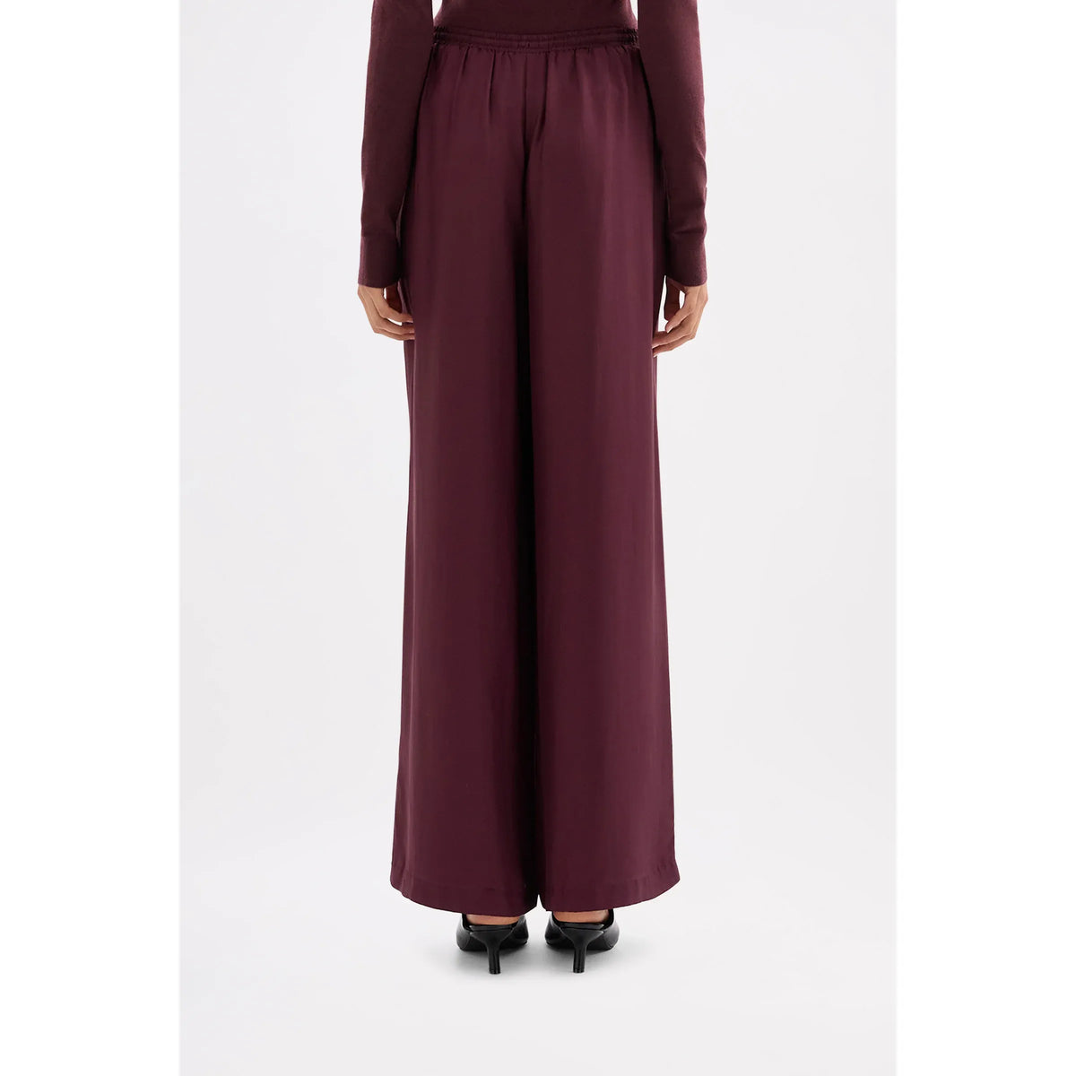 Karla Pant