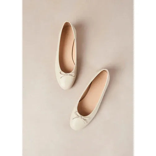 Oriana Cream Leather Ballet Flats