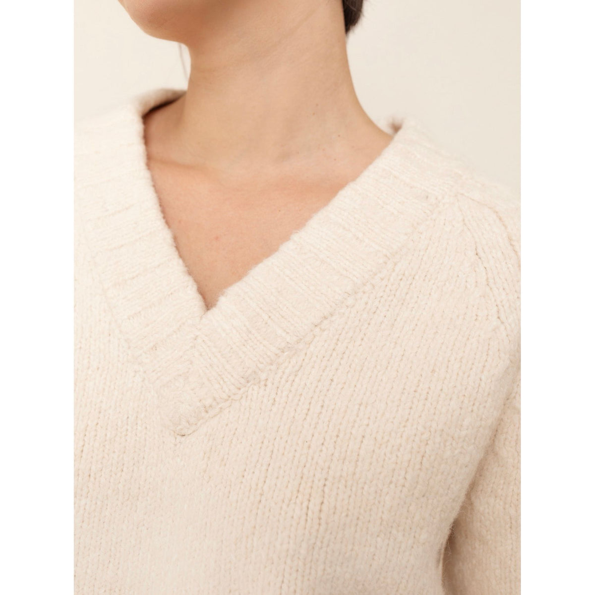 Taigen V Neck Sweater