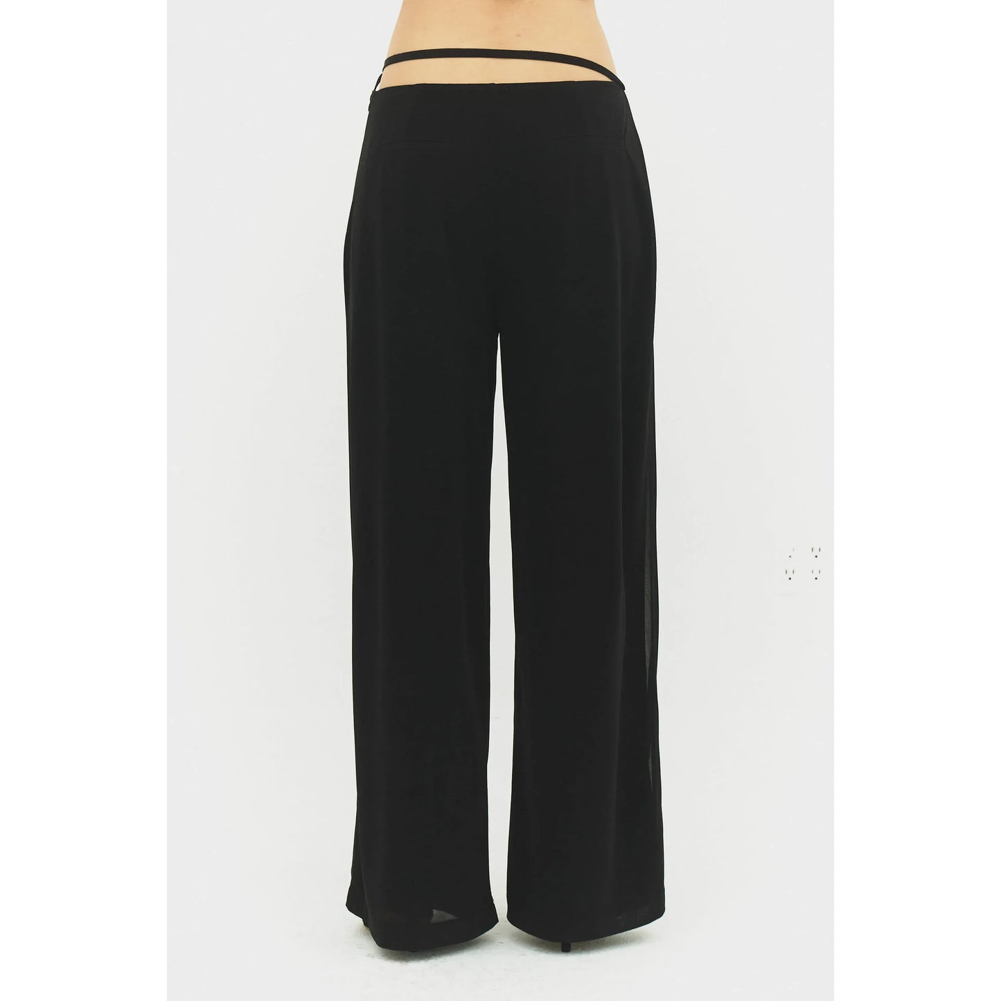 Emily Pant