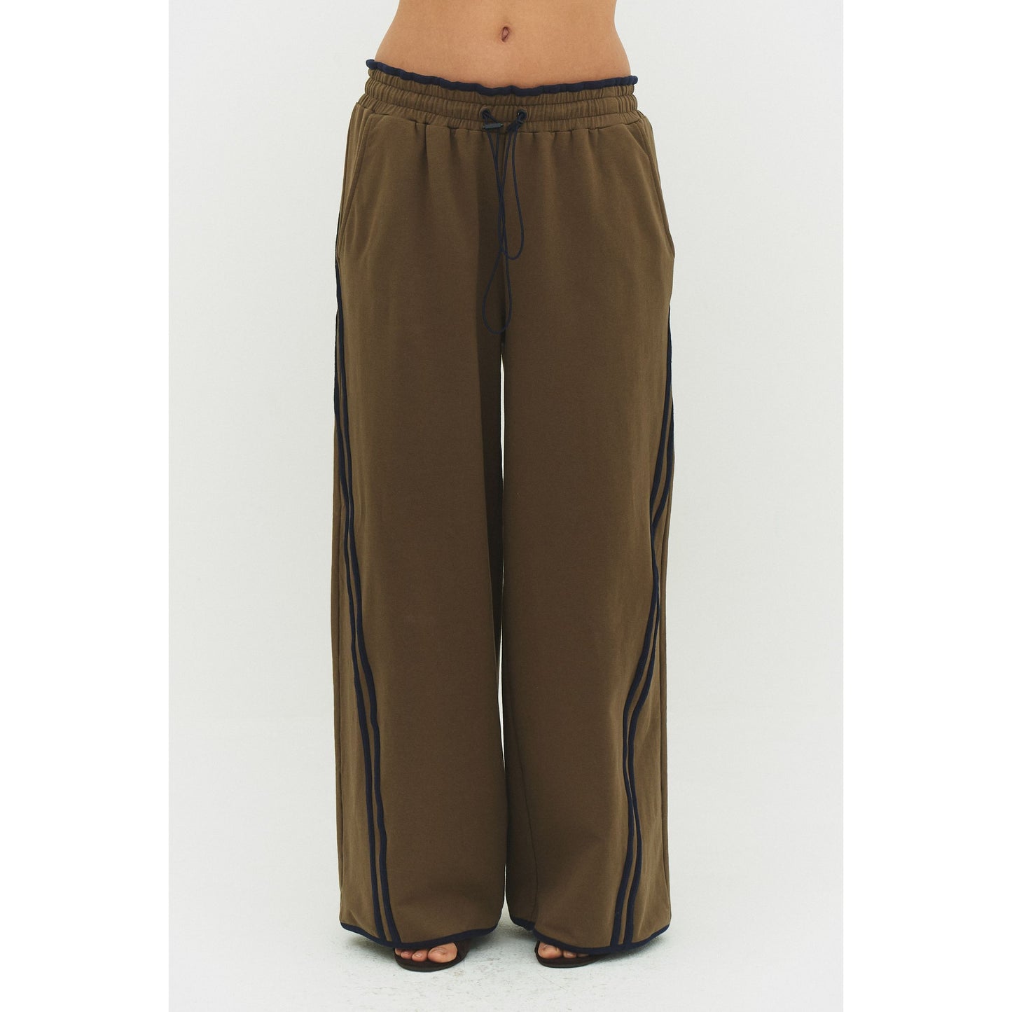 Long Line Diagonal Pant