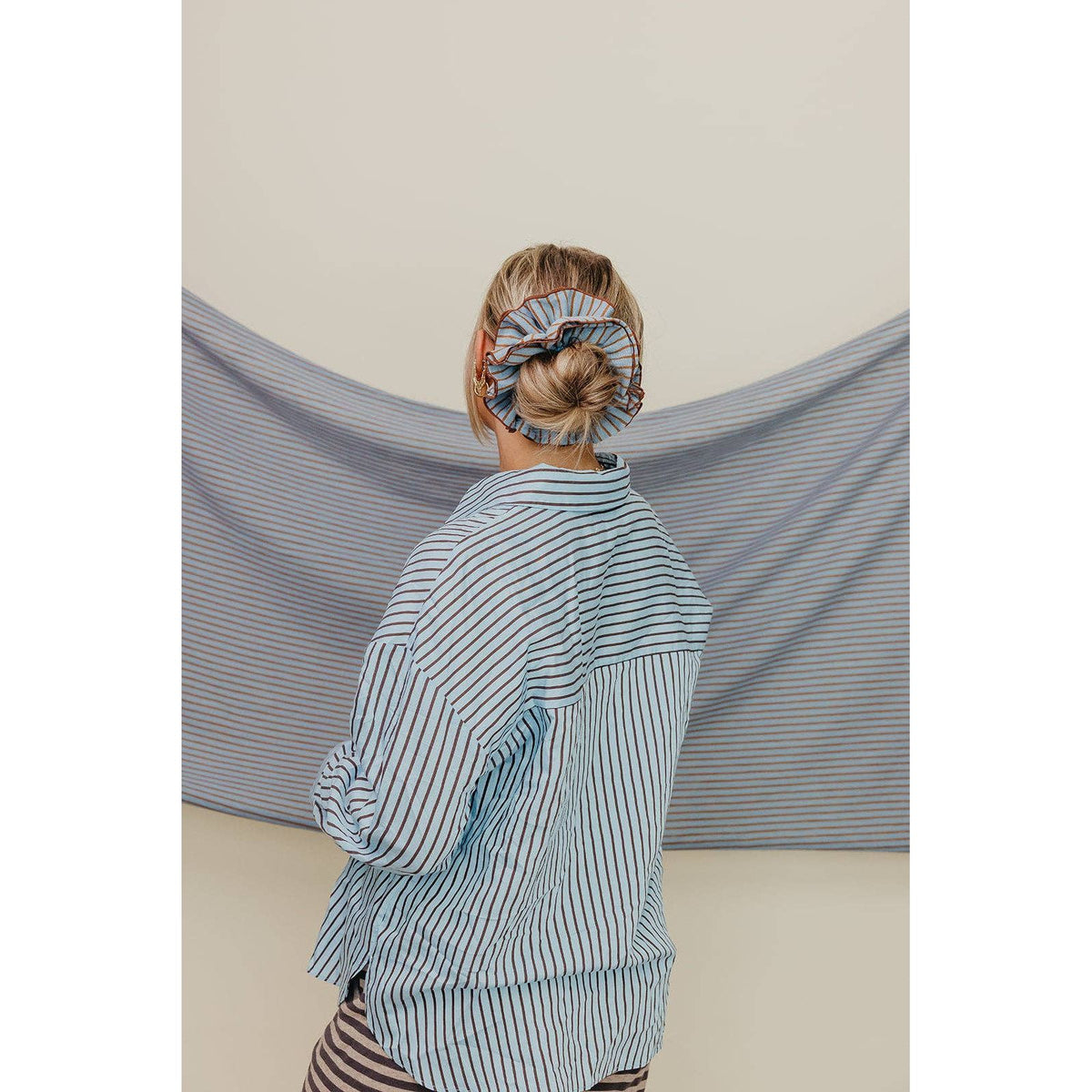STRIPED CORSET SCRUNCHIE