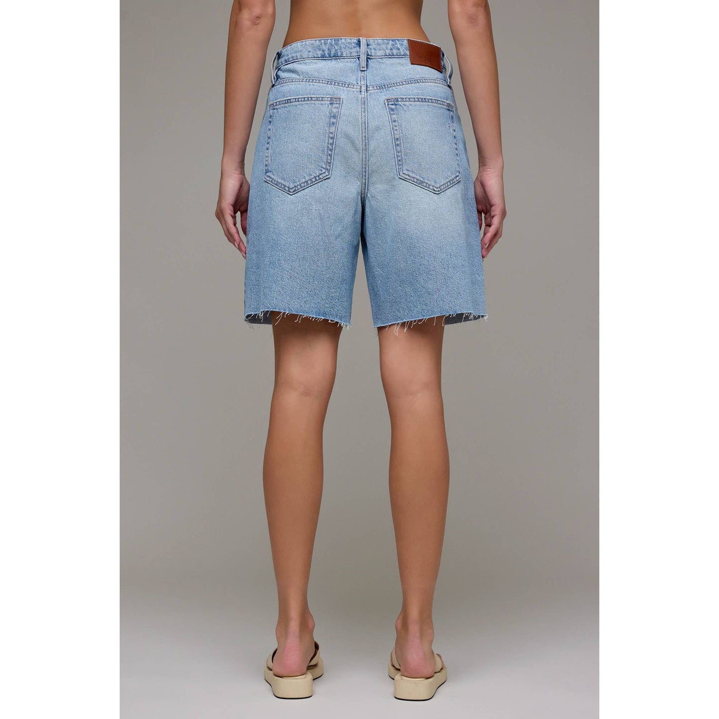 Medium Wash Baggy Short