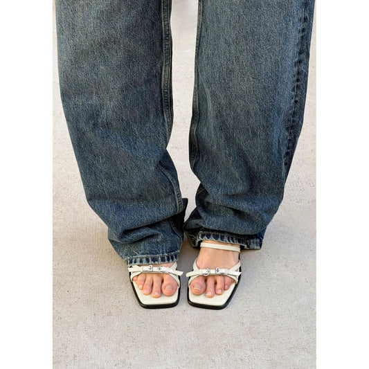 Liko Onix Cream Leather Sandals