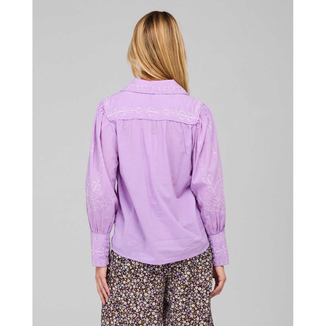 Yuna Shirt Embroidered 